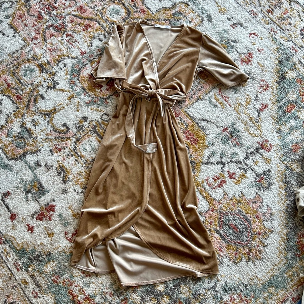 Fraiche by J Faux Velvet Gold Wrap Dress